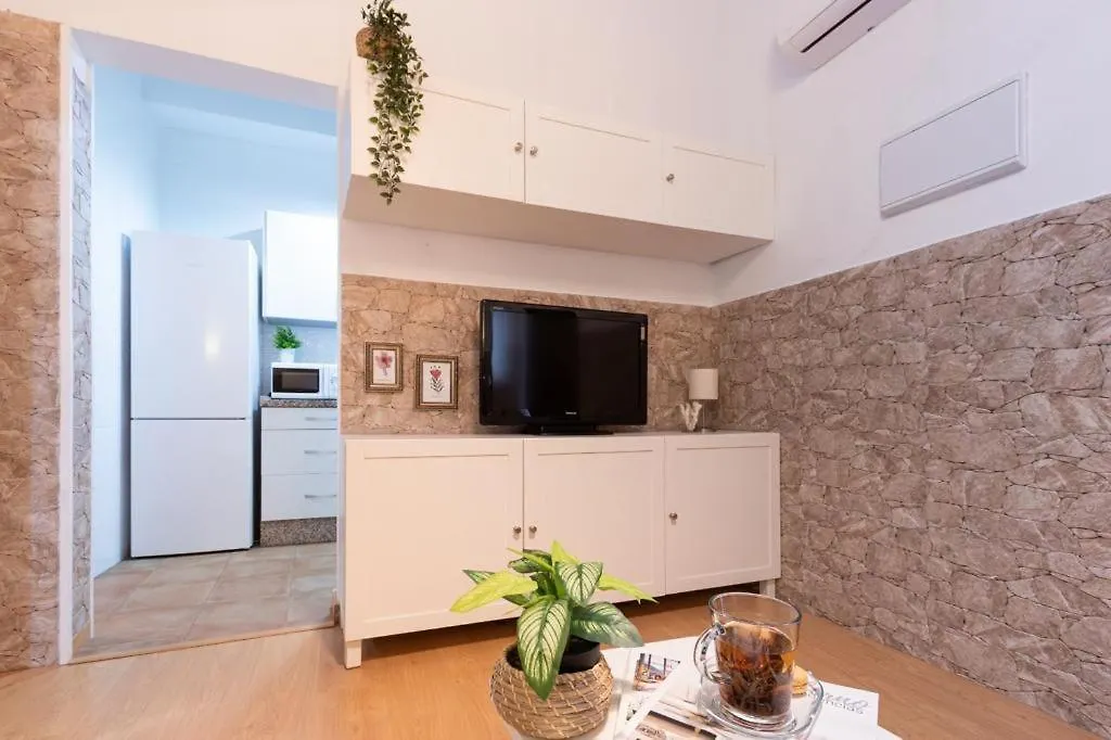 Corral De La Alameda Apartment Seville